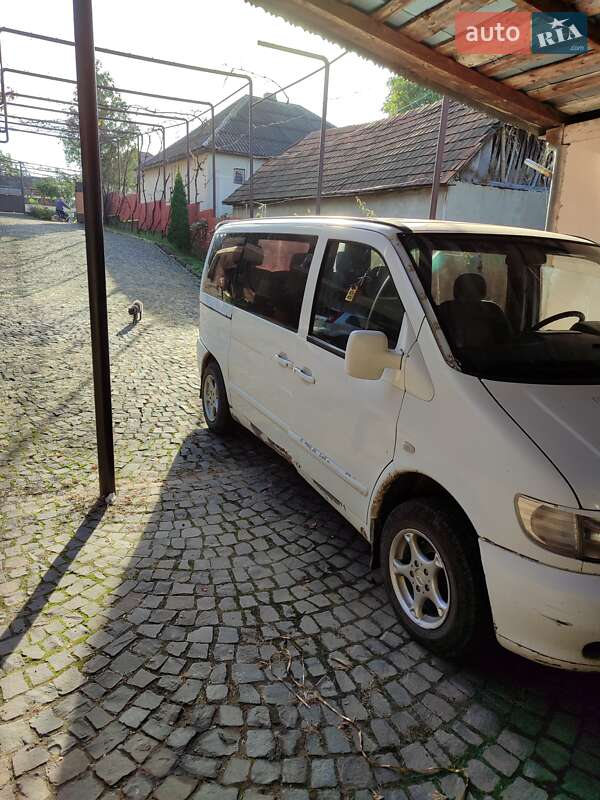 Минивэн Mercedes-Benz Vito 2001 в Иршаве