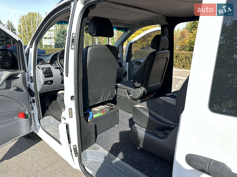 Минивэн Mercedes-Benz Vito 2006 в Южноукраинске