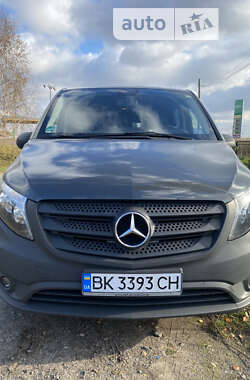 Минивэн Mercedes-Benz Vito 2016 в Ровно