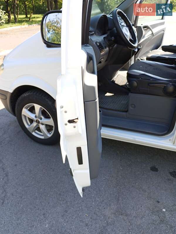 Минивэн Mercedes-Benz Vito 2005 в Луцке