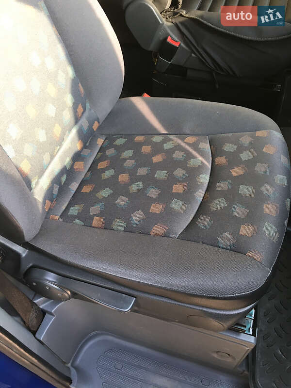 Минивэн Mercedes-Benz Vito 2005 в Черновцах