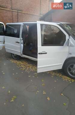 Минивэн Mercedes-Benz Vito 2003 в 