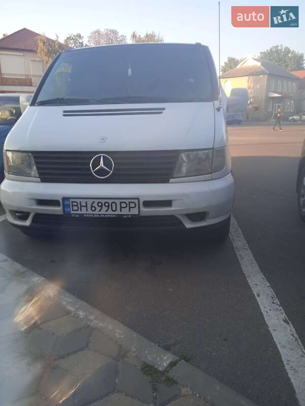 Минивэн Mercedes-Benz Vito 2003 в Раздельной