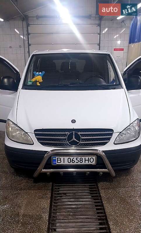 Минивэн Mercedes-Benz Vito 2009 в Котельве