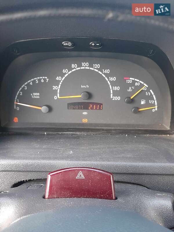 Минивэн Mercedes-Benz Vito 2000 в Межгорье фото 6 Минивэн Mercedes-Benz Vito 2000 в Межгорье