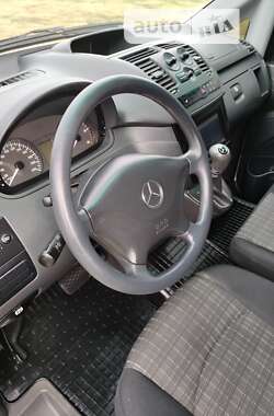 Минивэн Mercedes-Benz Vito 2012 в Кицмани