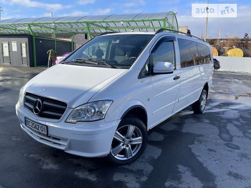 Минивэн Mercedes-Benz Vito 2012 в Богуславе