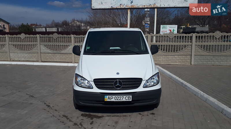 Мінівен Mercedes-Benz Vito 2004 в Запоріжжі