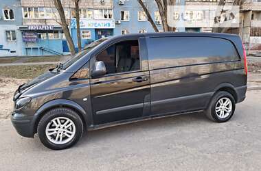 Грузопассажирский фургон Mercedes-Benz Vito 2005 в Киеве