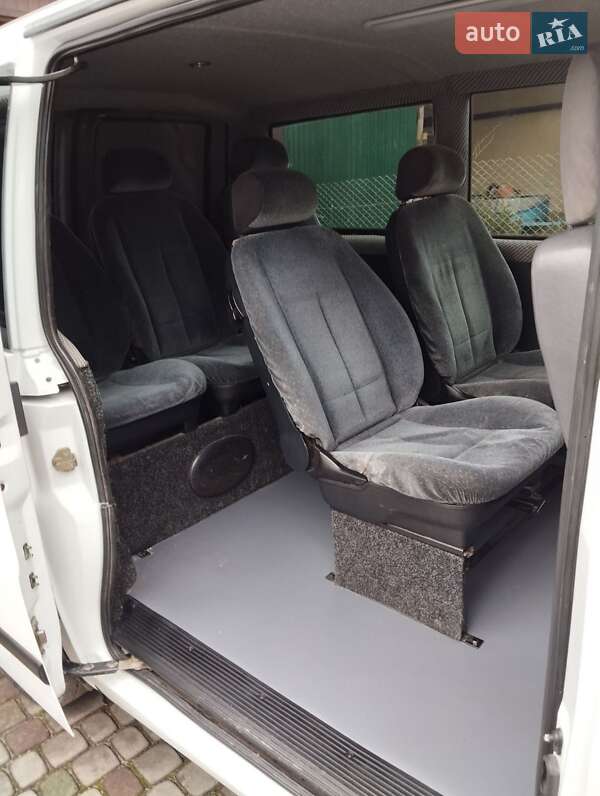 Минивэн Mercedes-Benz Vito 2002 в Золочеве