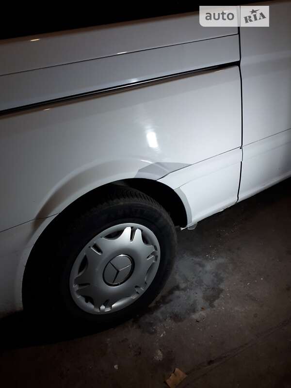 Минивэн Mercedes-Benz Vito 2012 в Иваничах