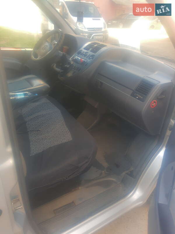 Мінівен Mercedes-Benz Vito 2002 в Чернівцях