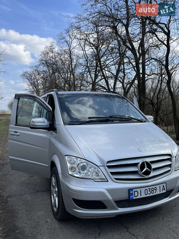 Минивэн Mercedes-Benz Vito 2010 в Пятихатках