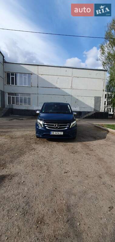 Mercedes-Benz Vito 2015