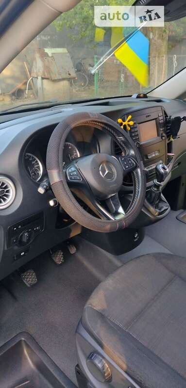 Минивэн Mercedes-Benz Vito 2015 в Ивано-Франковске фото 24 Минивэн Mercedes-Benz Vito 2015 в Ивано-Франковске