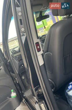 Минивэн Mercedes-Benz Vito 2011 в 