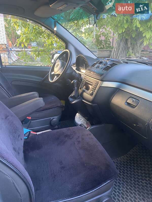 Минивэн Mercedes-Benz Vito 2011 в Рожнятове фото 3 Минивэн Mercedes-Benz Vito 2011 в Рожнятове