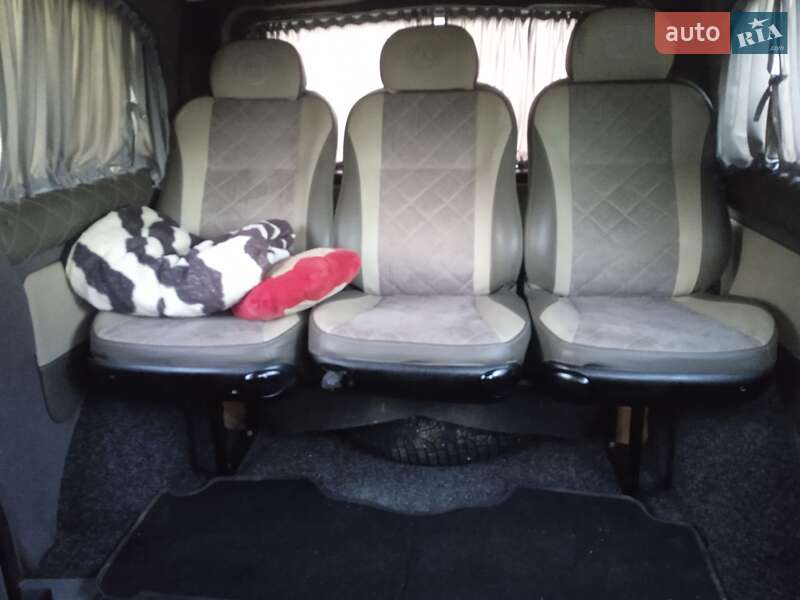 Минивэн Mercedes-Benz Vito 2006 в Косове