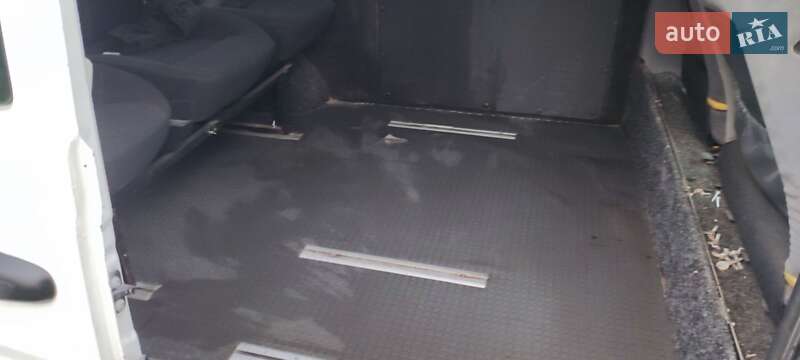 Минивэн Mercedes-Benz Vito 2005 в Коростышеве