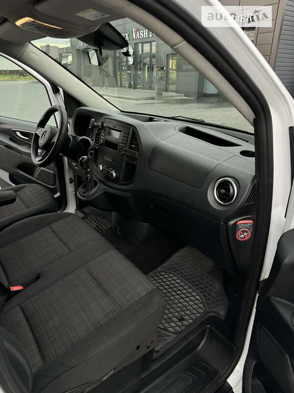 Мінівен Mercedes-Benz Vito 2016 в Івано-Франківську фото 19 Мінівен Mercedes-Benz Vito 2016 в Івано-Франківську