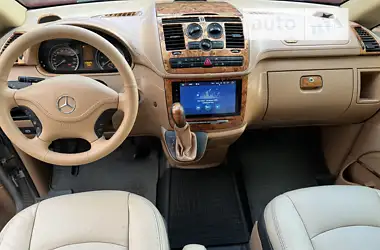Mercedes-Benz Vito 2010