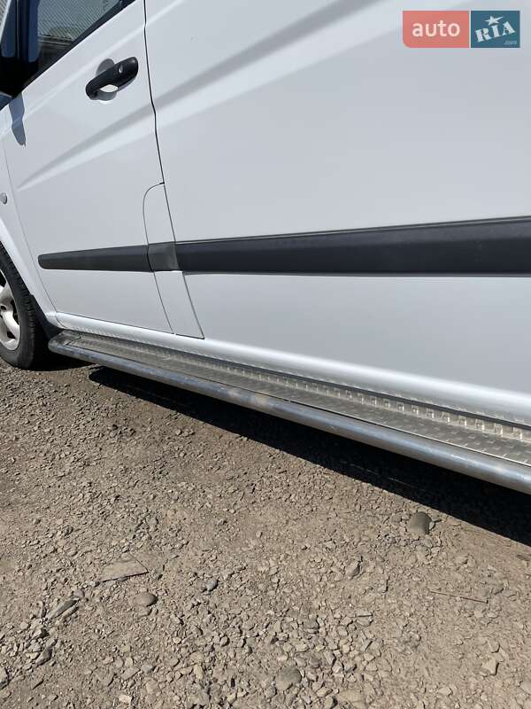 Минивэн Mercedes-Benz Vito 2004 в Виноградове