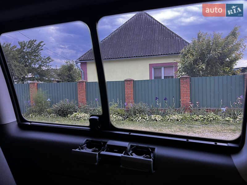 Мінівен Mercedes-Benz Vito 2004 в Полтаві