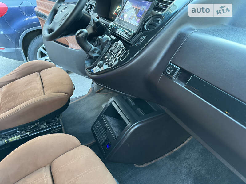 Мінівен Mercedes-Benz Vito 2001 в Києві
