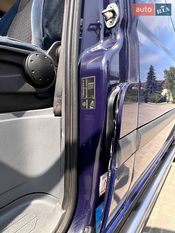Мінівен Mercedes-Benz Vito 2004 в Самборі