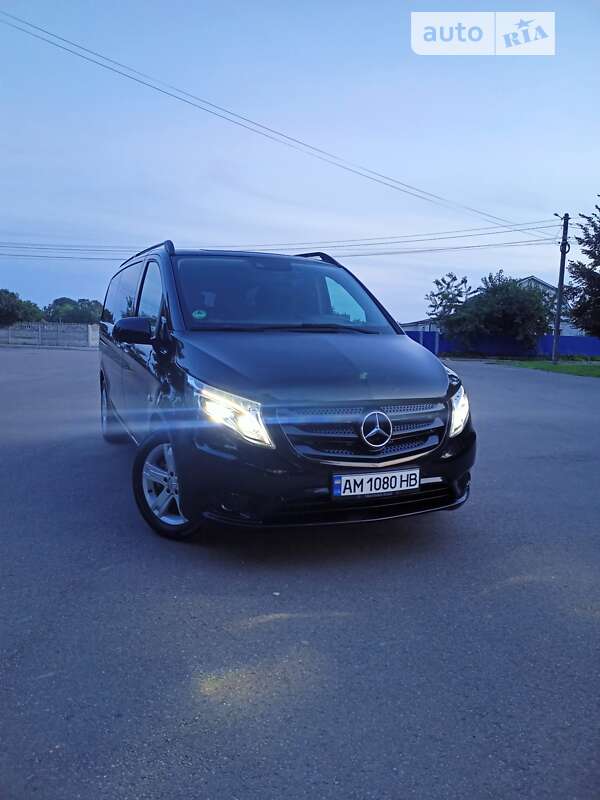 Минивэн Mercedes-Benz Vito 2017 в Борисполе