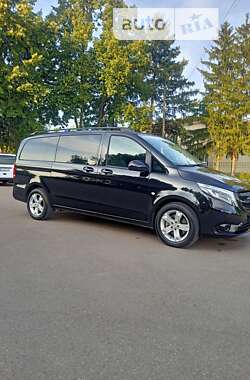 Минивэн Mercedes-Benz Vito 2017 в 