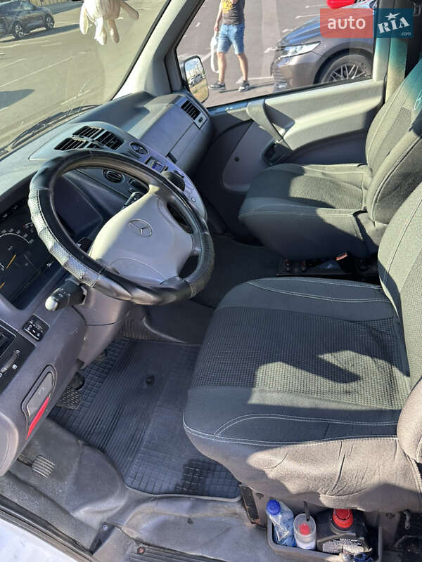 Минивэн Mercedes-Benz Vito 2001 в Киеве