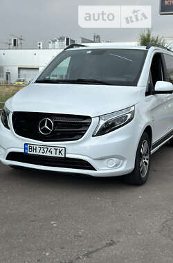 Минивэн Mercedes-Benz Vito 2017 в Одессе