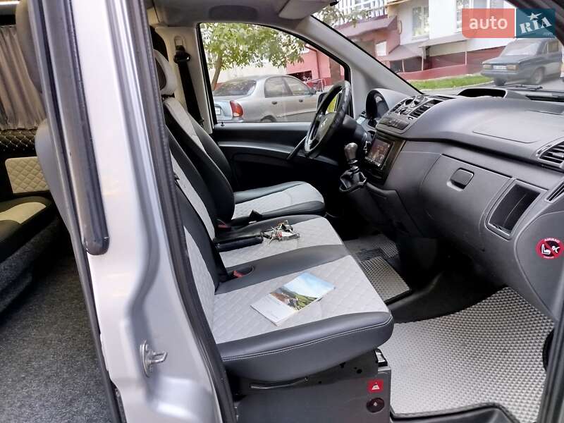 Минивэн Mercedes-Benz Vito 2011 в Ровно