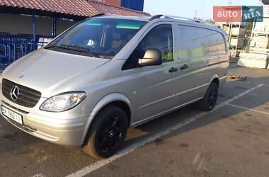 Грузовой фургон Mercedes-Benz Vito 2009 в Ровно