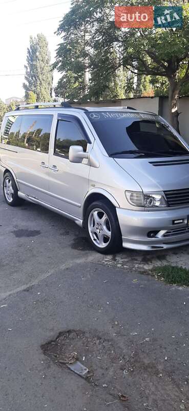 Вантажопасажирський фургон Mercedes-Benz Vito 2003 в Одесі