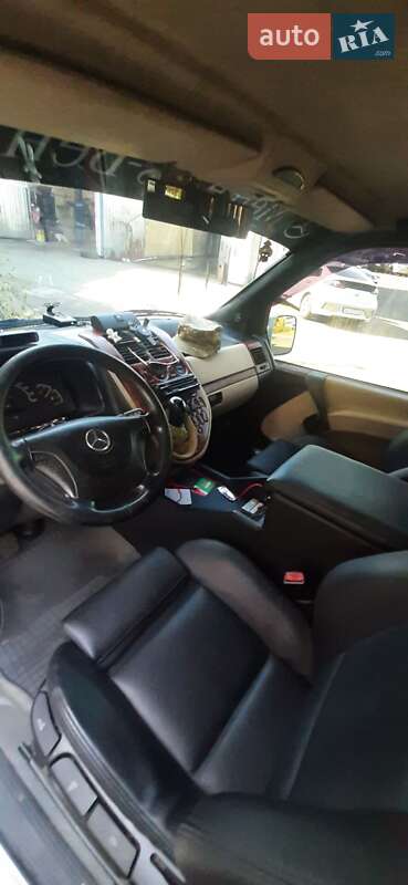 Вантажопасажирський фургон Mercedes-Benz Vito 2003 в Одесі