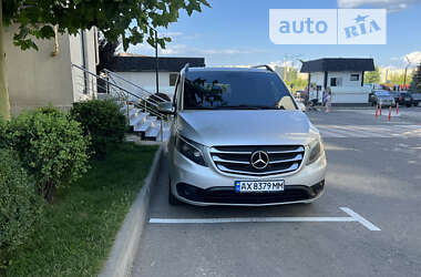 Грузопассажирский фургон Mercedes-Benz Vito 2015 в Киеве