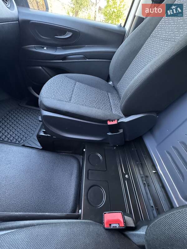 Грузовой фургон Mercedes-Benz Vito 2021 в Запорожье фото 21 Грузовой фургон Mercedes-Benz Vito 2021 в Запорожье