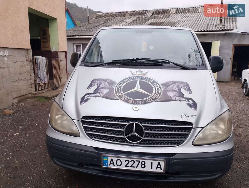Минивэн Mercedes-Benz Vito 2004 в Ужгороде