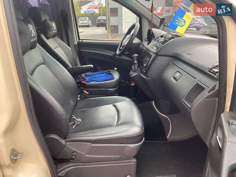 Минивэн Mercedes-Benz Vito 2011 в Рокитном