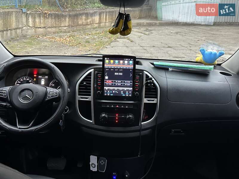 Мінівен Mercedes-Benz Vito 2018 в Запоріжжі фото 4 Мінівен Mercedes-Benz Vito 2018 в Запоріжжі