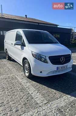 Грузовой фургон Mercedes-Benz Vito 2022 в Пирятине