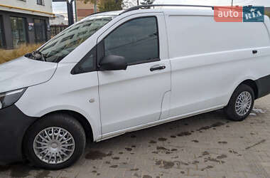 Минивэн Mercedes-Benz Vito 2016 в 