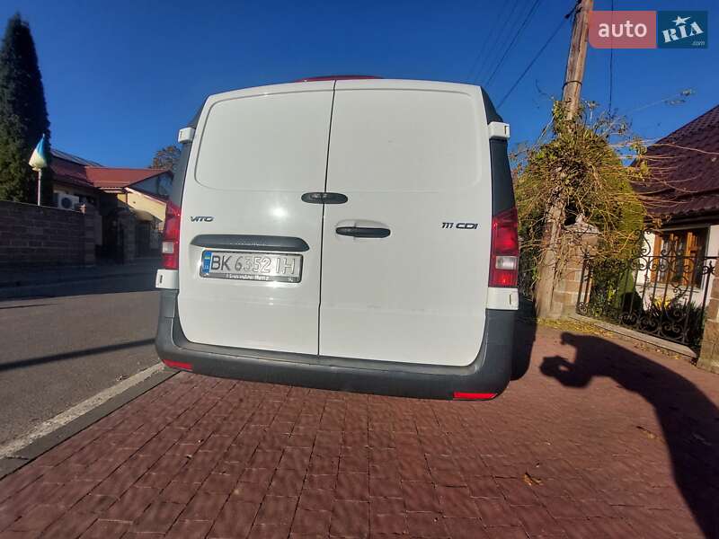 Вантажний фургон Mercedes-Benz Vito 2018 в Здолбуніві