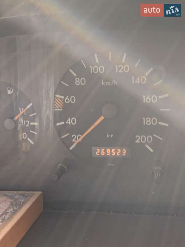 Мінівен Mercedes-Benz Vito 1997 в Бучі