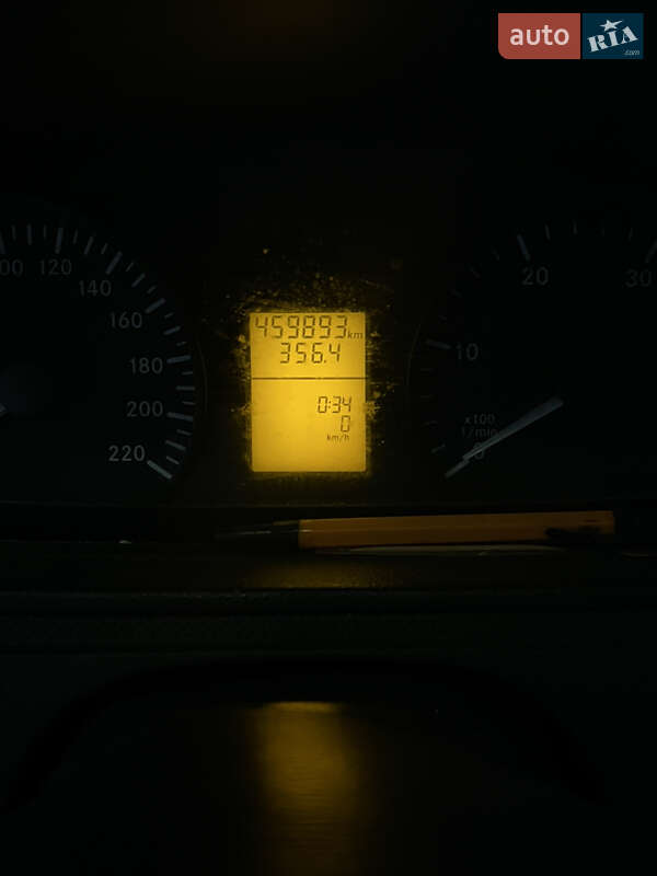 Минивэн Mercedes-Benz Vito 2012 в Перегинском