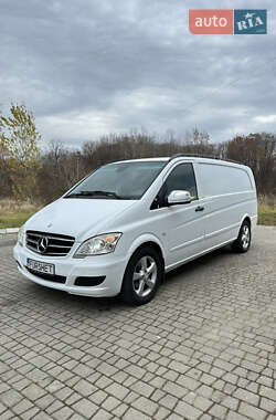 Грузопассажирский фургон Mercedes-Benz Vito 2012 в Черновцах