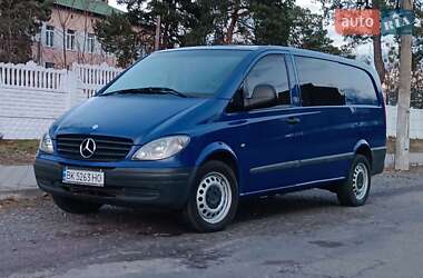 Мінівен Mercedes-Benz Vito 2004 в Сарнах