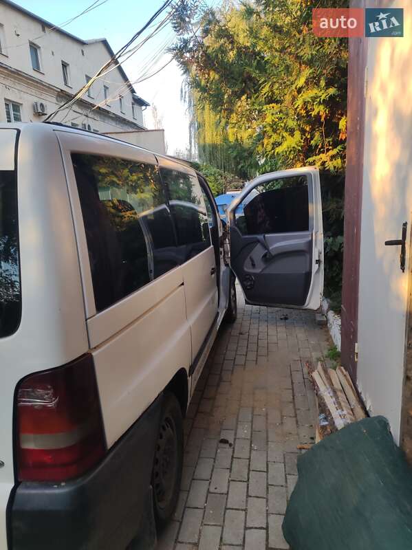 Мінівен Mercedes-Benz Vito 1998 в Одесі